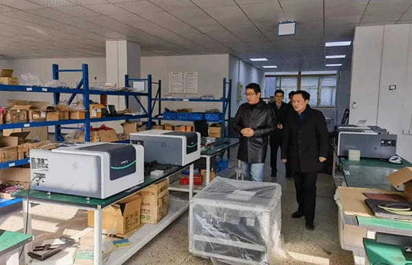 周泓教授一行參觀(guān)杭州研究院